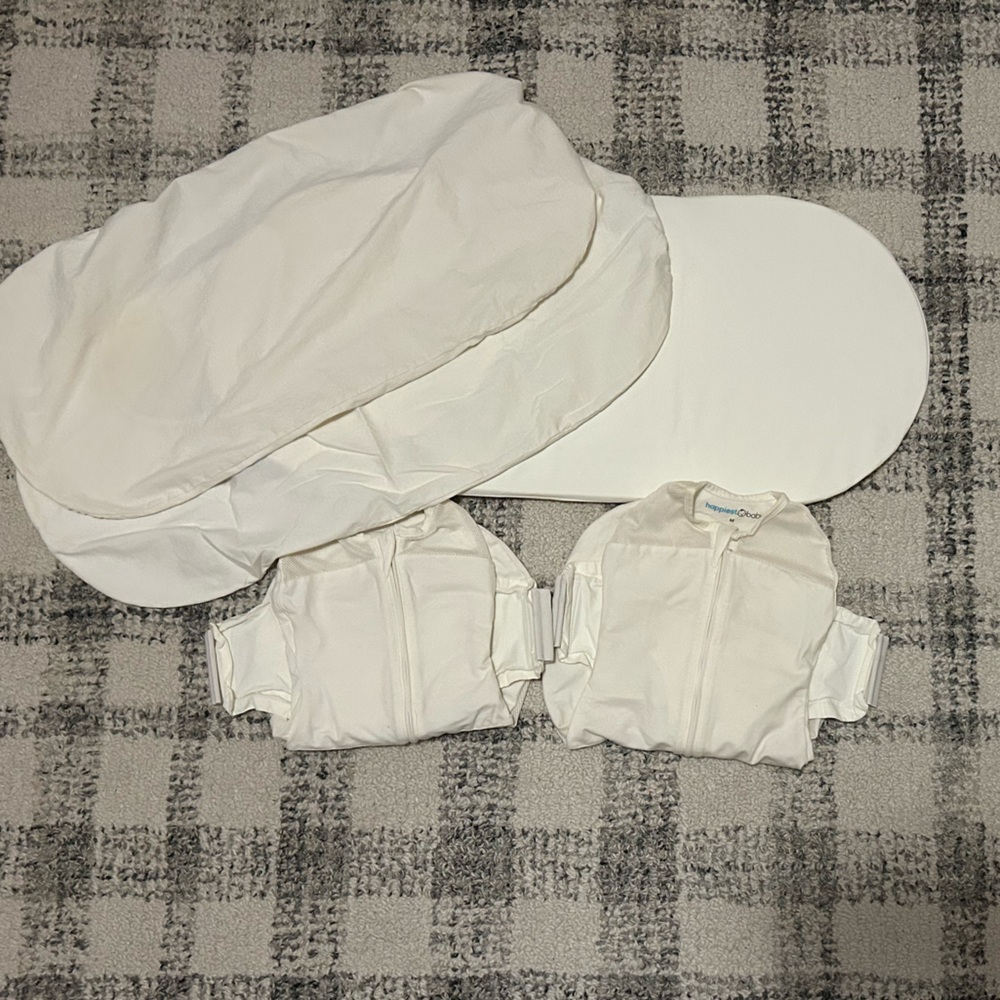 Happiest Baby SNOO Sleep Sacks S & M, Fitted Sheets and Mattress